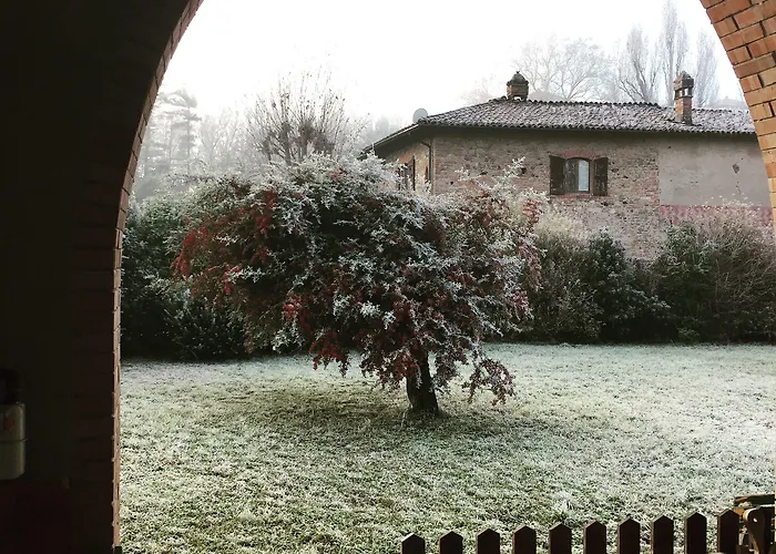 Senza Tempo & Breakfast فندق مبيت وإفطار جرازانو فيسكونتي